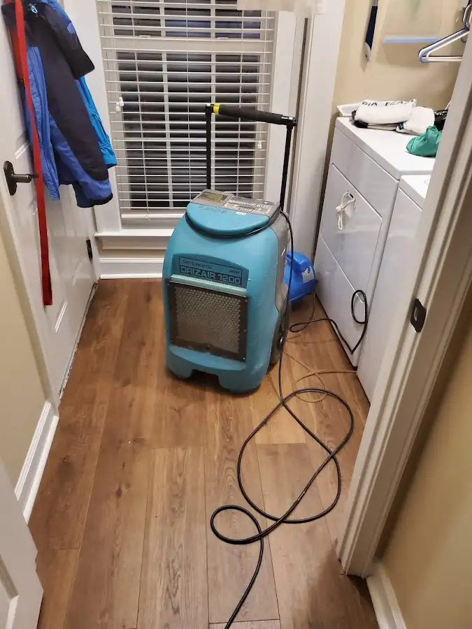 Commercial dehumidifier deployed for Flood Damage Cleanup in Sudden Valley